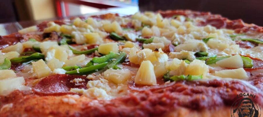 Pineapple Express Pizza to add a little spice to your day