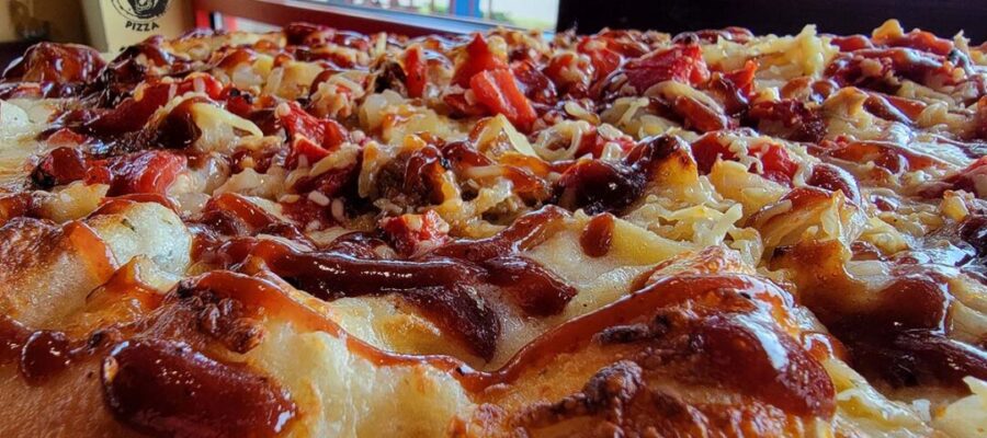 July perfection: Red, White & BBQ Pizza